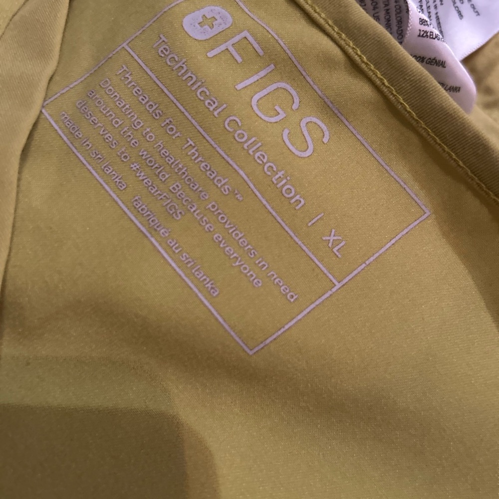 Figs Technical Collection Scrub Top in Light Green